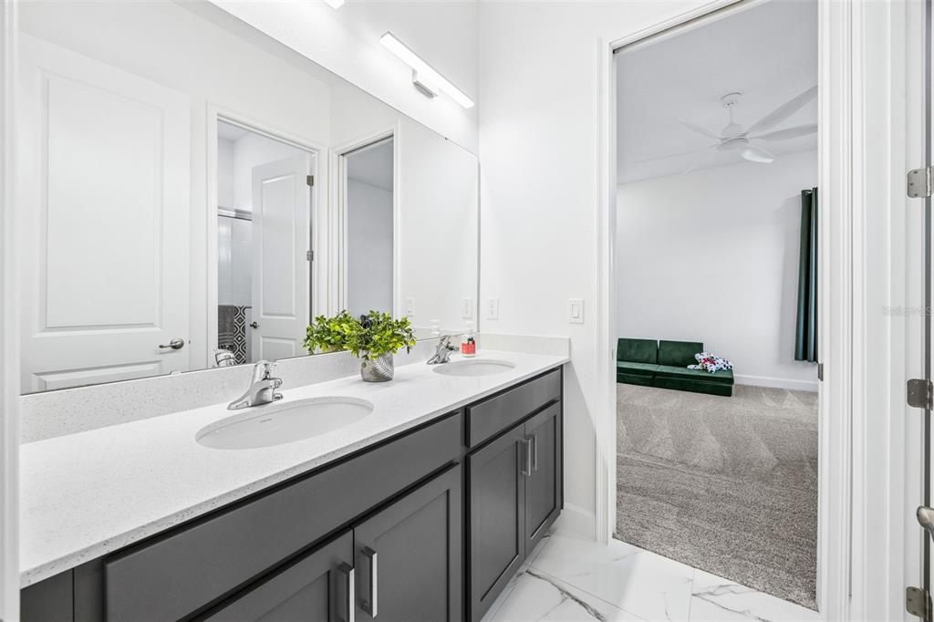 16161 Barkly Rdg Court Winter Garden, FL 34787 - Photo 32 of 53