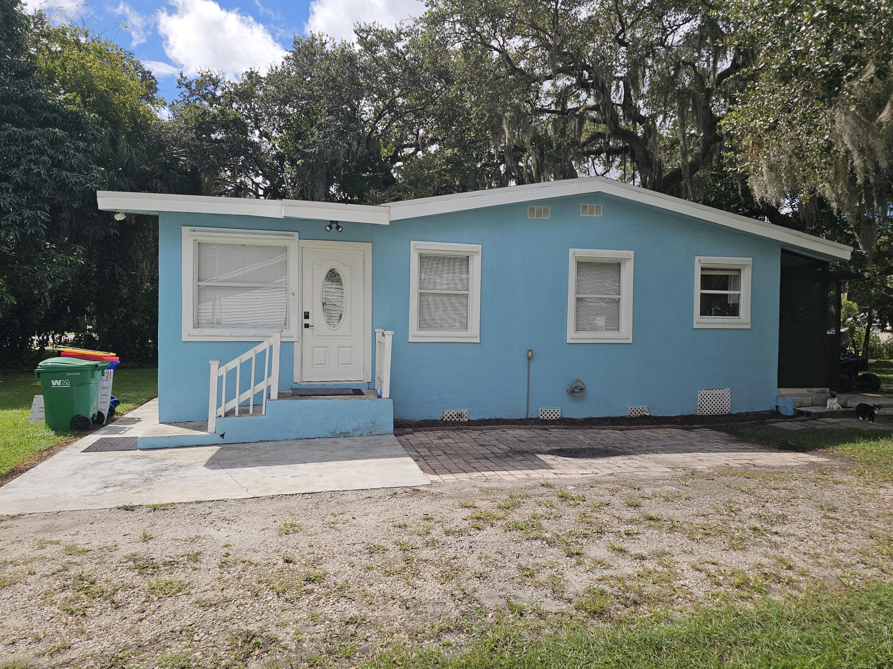 1806 Southwest 2nd Avenue Okeechobee, FL 34974 - Photo 27 of 44 20251002_114126