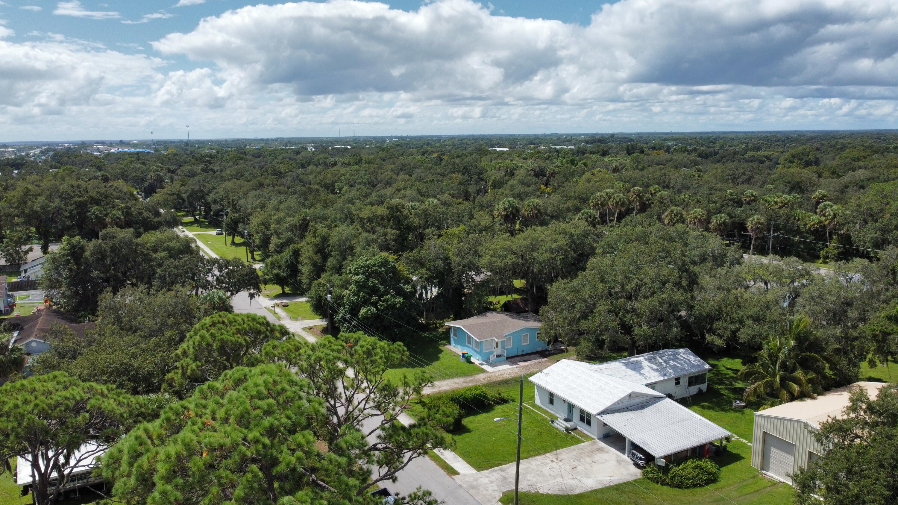 1806 Southwest 2nd Avenue Okeechobee, FL 34974 - Photo 35 of 44 dji_fly_20251002_122340_83_1759422413216