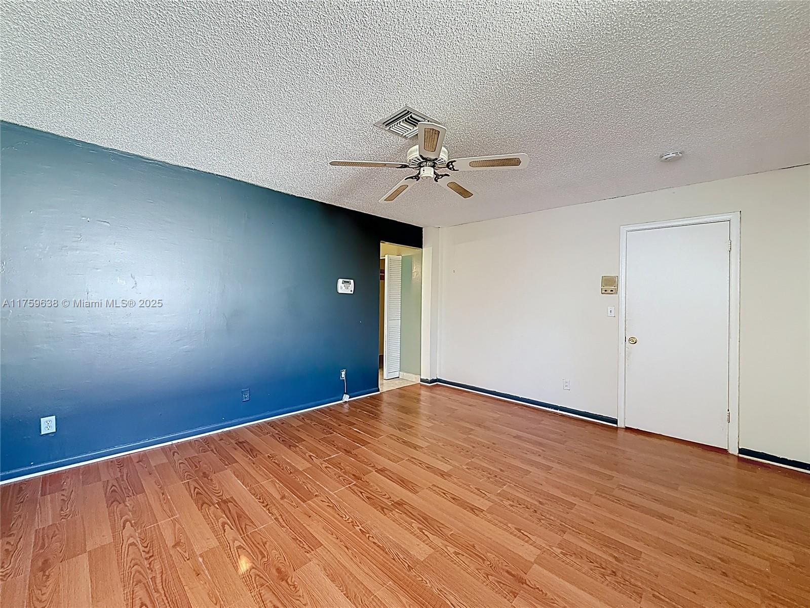 347 Ives Dairy Road, Unit E3473 Miami, FL 33179 - Photo 18 of 55