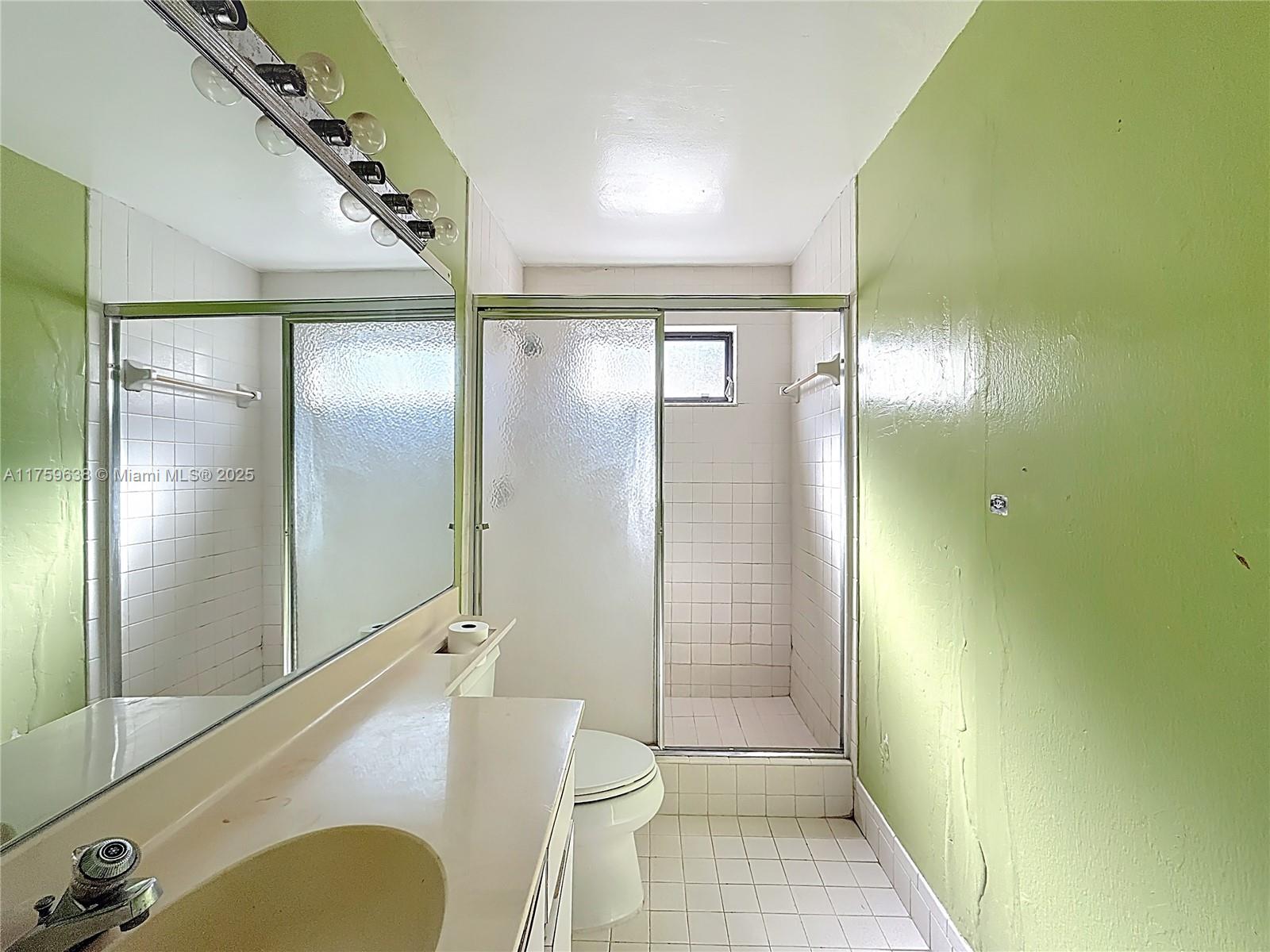 347 Ives Dairy Road, Unit E3473 Miami, FL 33179 - Photo 27 of 55