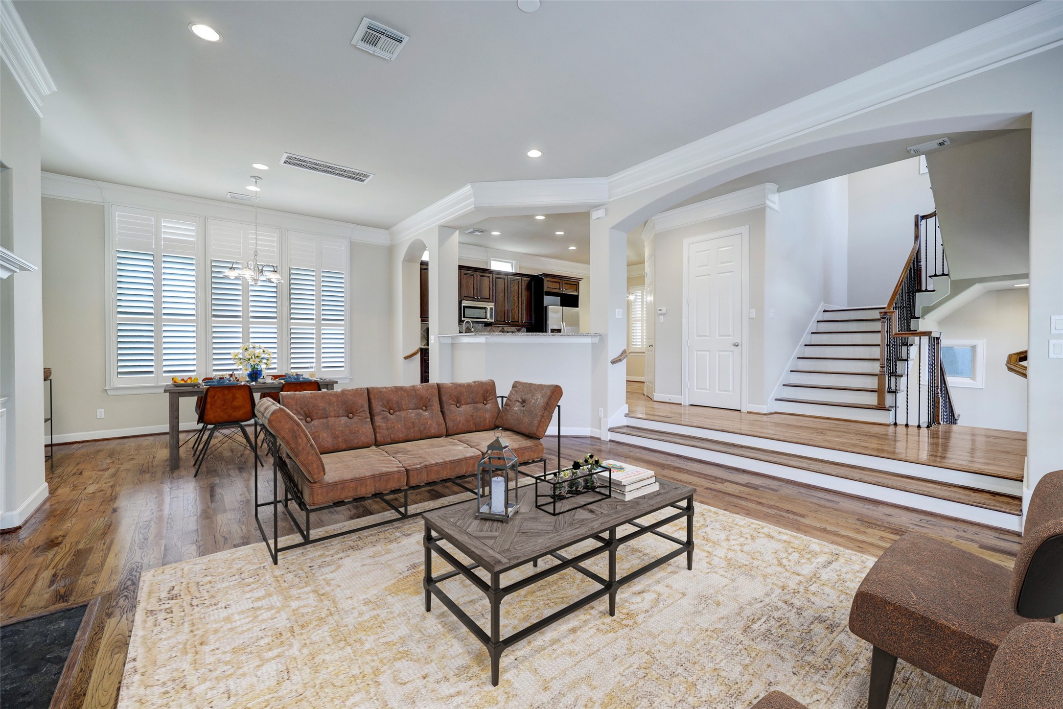 2006 Helena Street Houston, TX 77002 - Photo 12 of 38 a living room with furniture and a large window