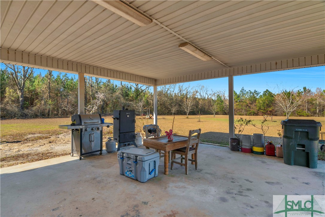 617 Thurmon Dasher Road Reidsville, GA 30453 - Photo 15 of 26 Carport