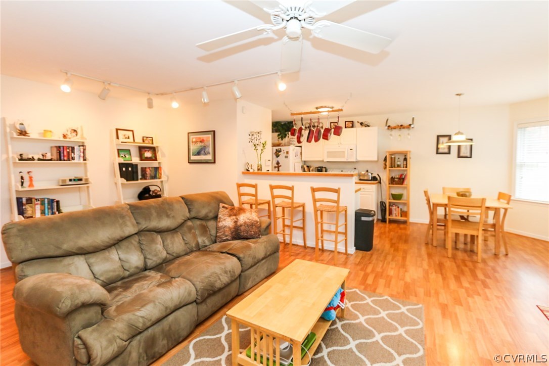 5006 Parrish Branch Road Midlothian, VA 23112 - Photo 7 of 22 Gallery Image 7