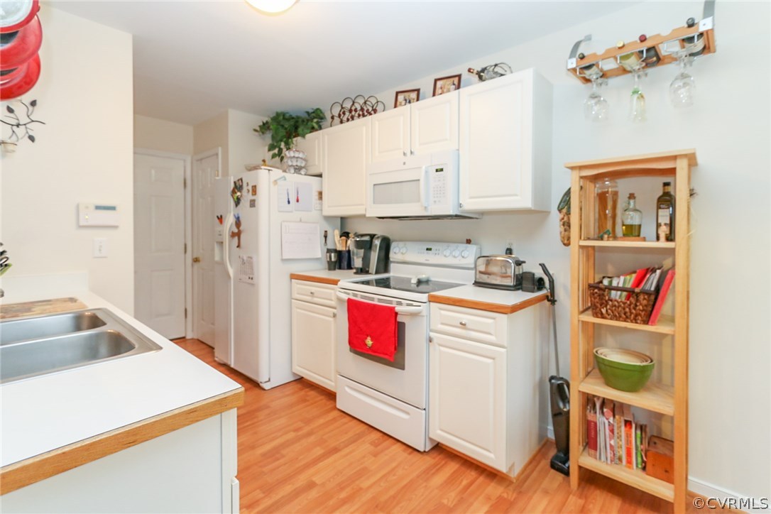 5006 Parrish Branch Road Midlothian, VA 23112 - Photo 9 of 22 Gallery Image 9