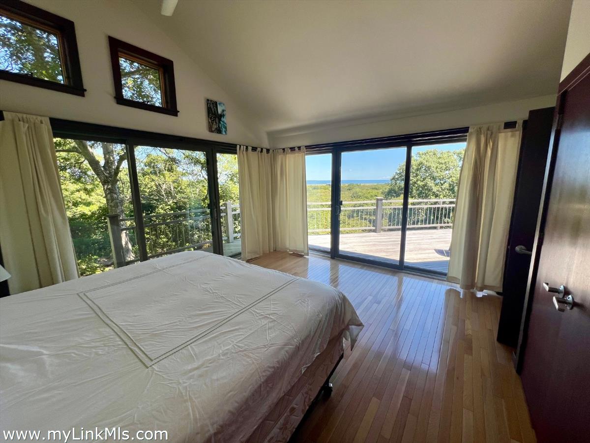 382 Lighthouse Road Aquinnah, MA 02535 - Photo 16 of 29
