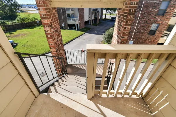 a view of parking area