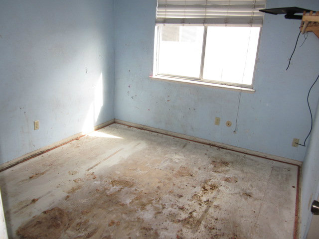 1940 Vallerand Road Tracy, CA 95376 - Photo 8 of 14 Gallery Image 8