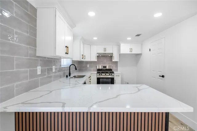 $399,000 | 3731 South Mountain Court, Visalia, CA 93277