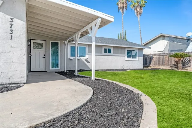 $399,000 | 3731 South Mountain Court, Visalia, CA 93277