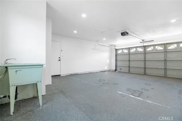 $399,000 | 3731 South Mountain Court, Visalia, CA 93277