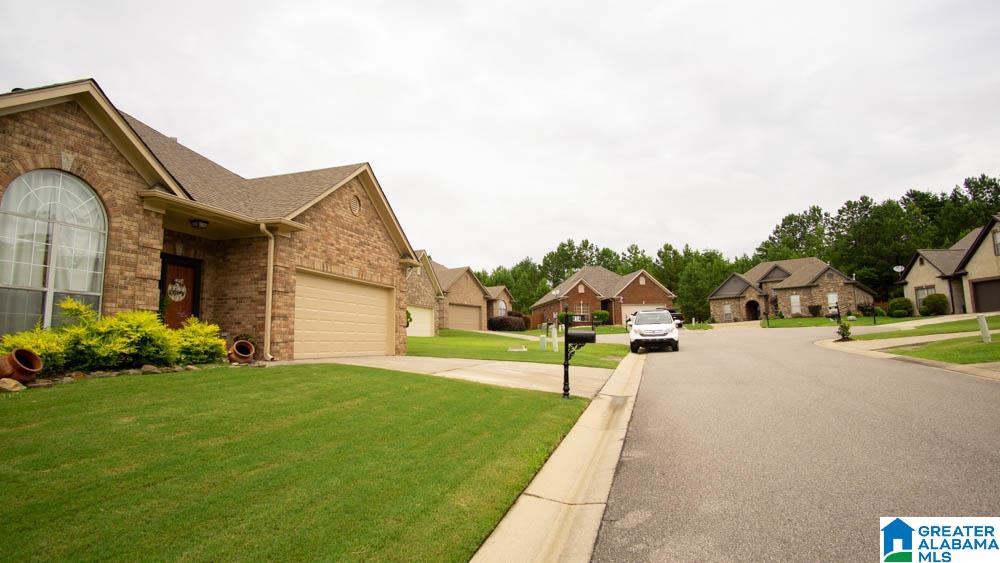 414 Summit Way Fultondale, AL 35068 - Photo 3 of 28