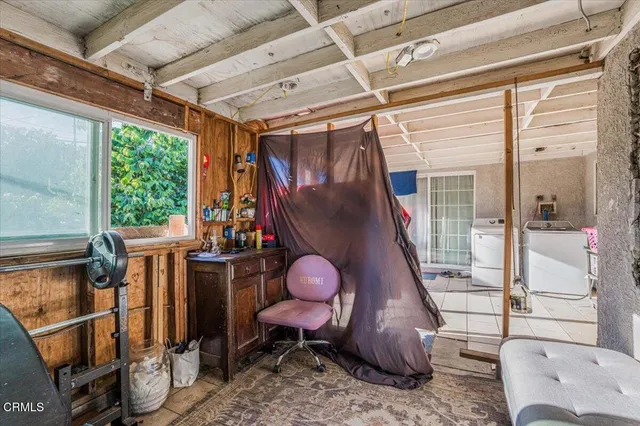 a view of outdoor space