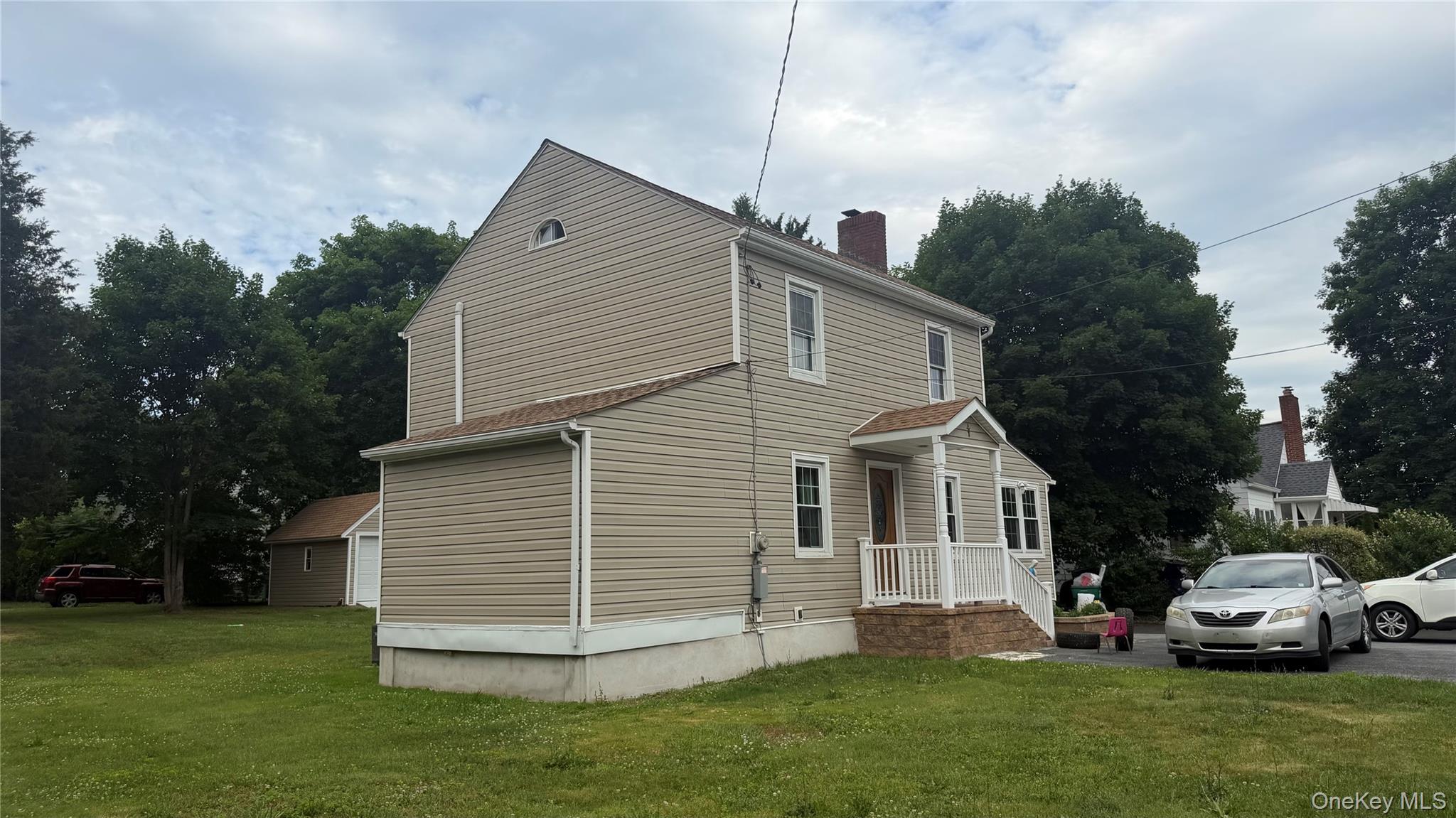 17 De Garmo Road Poughkeepsie, NY 12603 - Photo 4 of 30