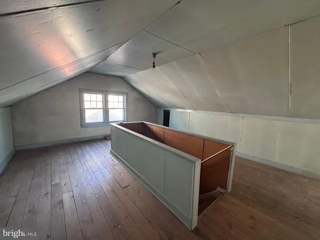 $210,000 | 12 Hillside Road, Reading, PA 19609