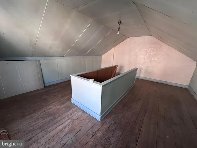 $210,000 | 12 Hillside Road, Reading, PA 19609