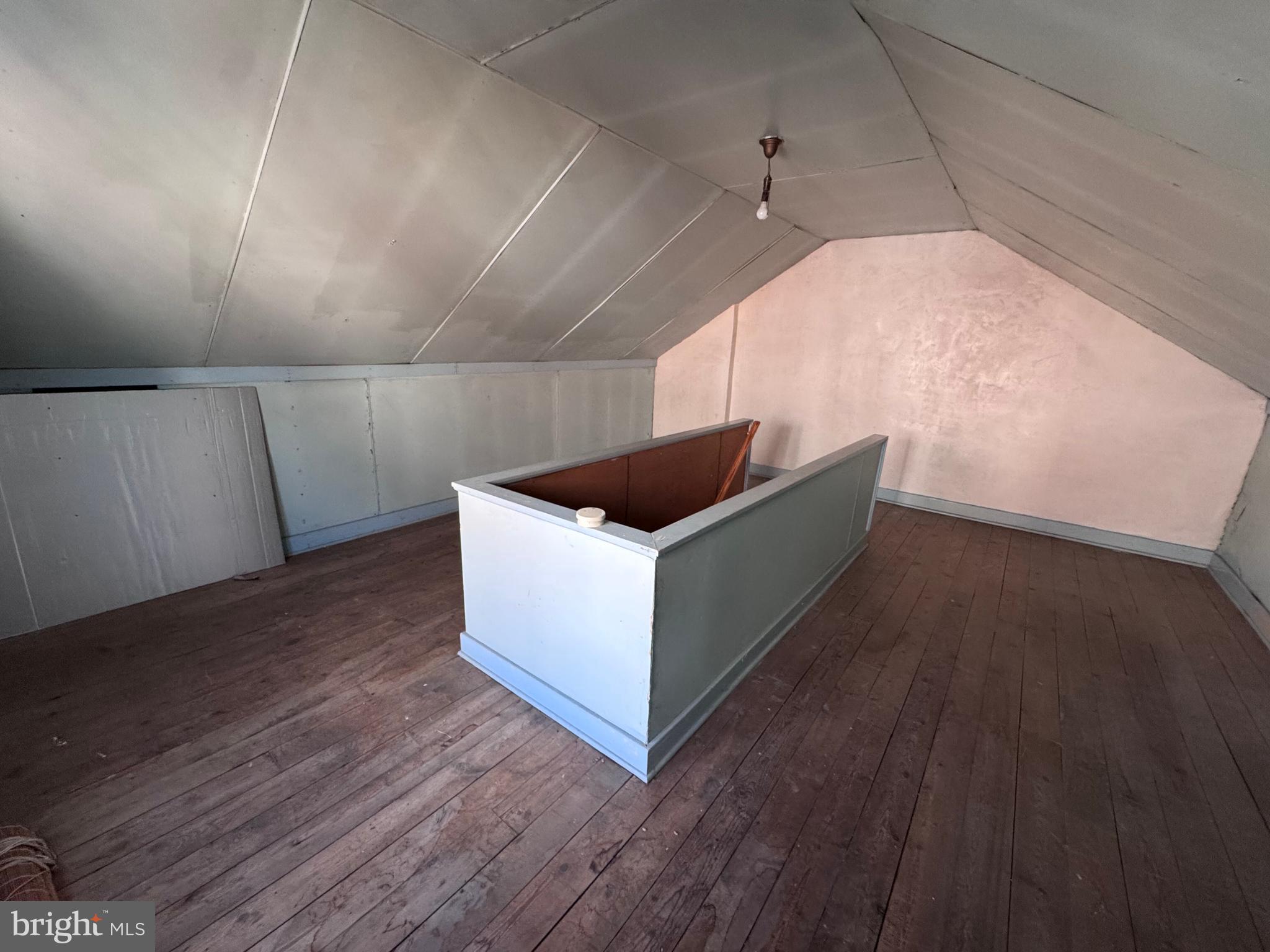 12 Hillside Road Reading, PA 19609 - Photo 24 of 31 walkup attic- could finish to 4th bedroom
