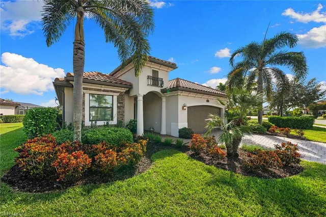 $815,000 | 12504 Fenhurst Way, Naples, FL 34120