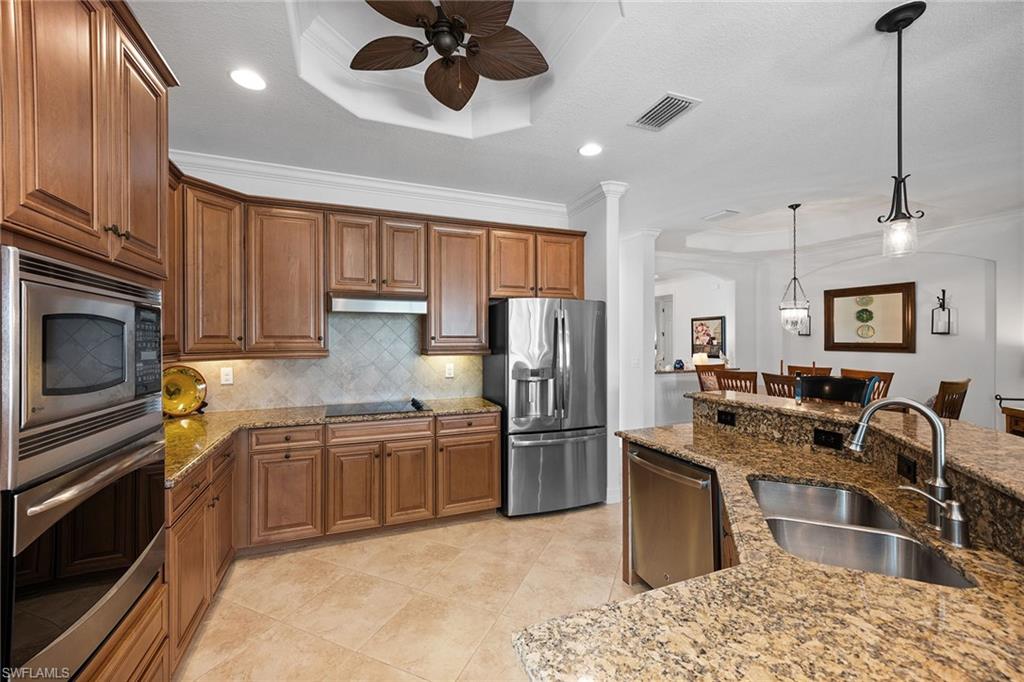 12504 Fenhurst Way Naples, FL 34120 - Photo 5 of 50