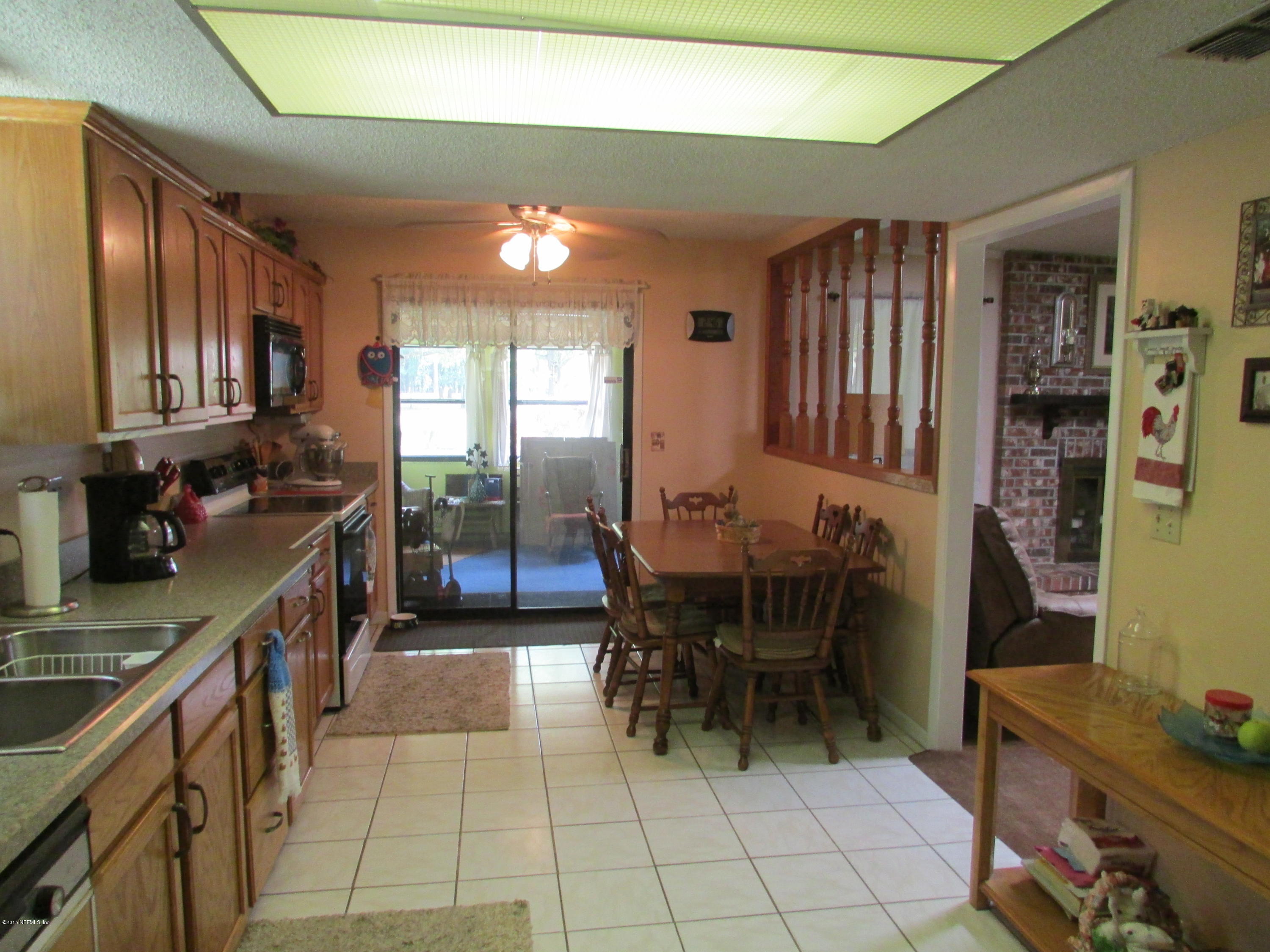 8720 Denny Road Jacksonville, FL 32220 - Photo 4 of 25 Nice Kitchen