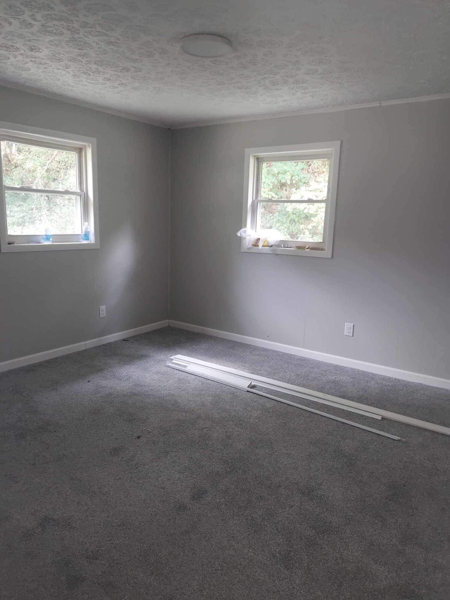 7695 Winchester Road Irvine, KY 40336 - Photo 13 of 14 27E8D496-4DD2-4606-BD93-783462A69AEA
