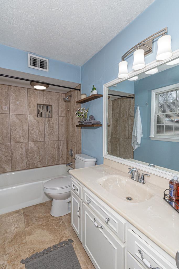 3615 Gray Fox Drive Columbus, GA 31909 - Photo 24 of 32 Master Bath