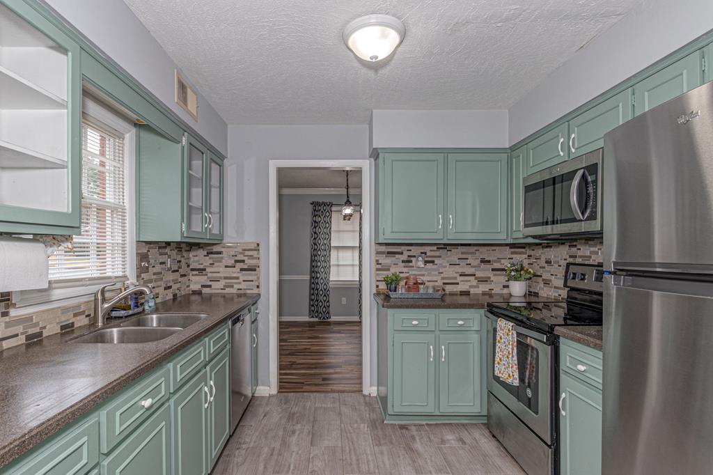 3615 Gray Fox Drive Columbus, GA 31909 - Photo 10 of 32 Updated Kitchen