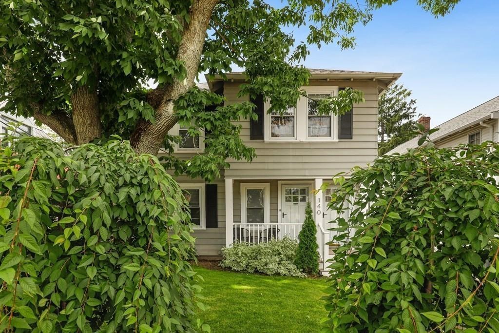 142 Trapelo Road, Unit 142 Belmont, MA 02478 - Photo 1 of 20 Gallery Image 1