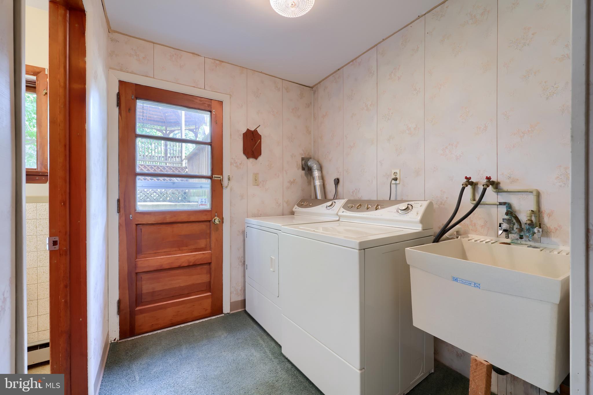 1716 Pioneer Road Lancaster, PA 17602 - Photo 16 of 45