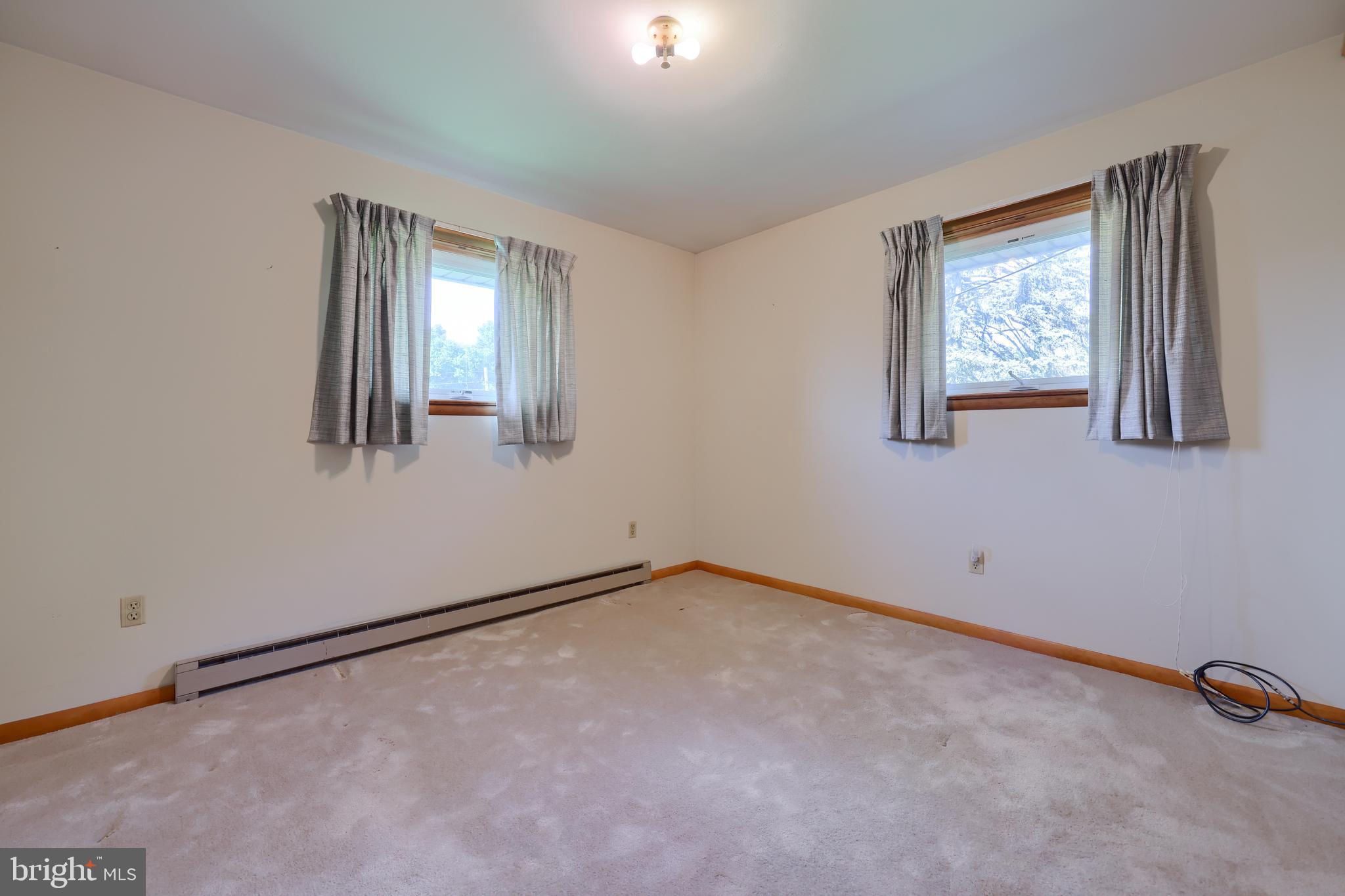 1716 Pioneer Road Lancaster, PA 17602 - Photo 19 of 45