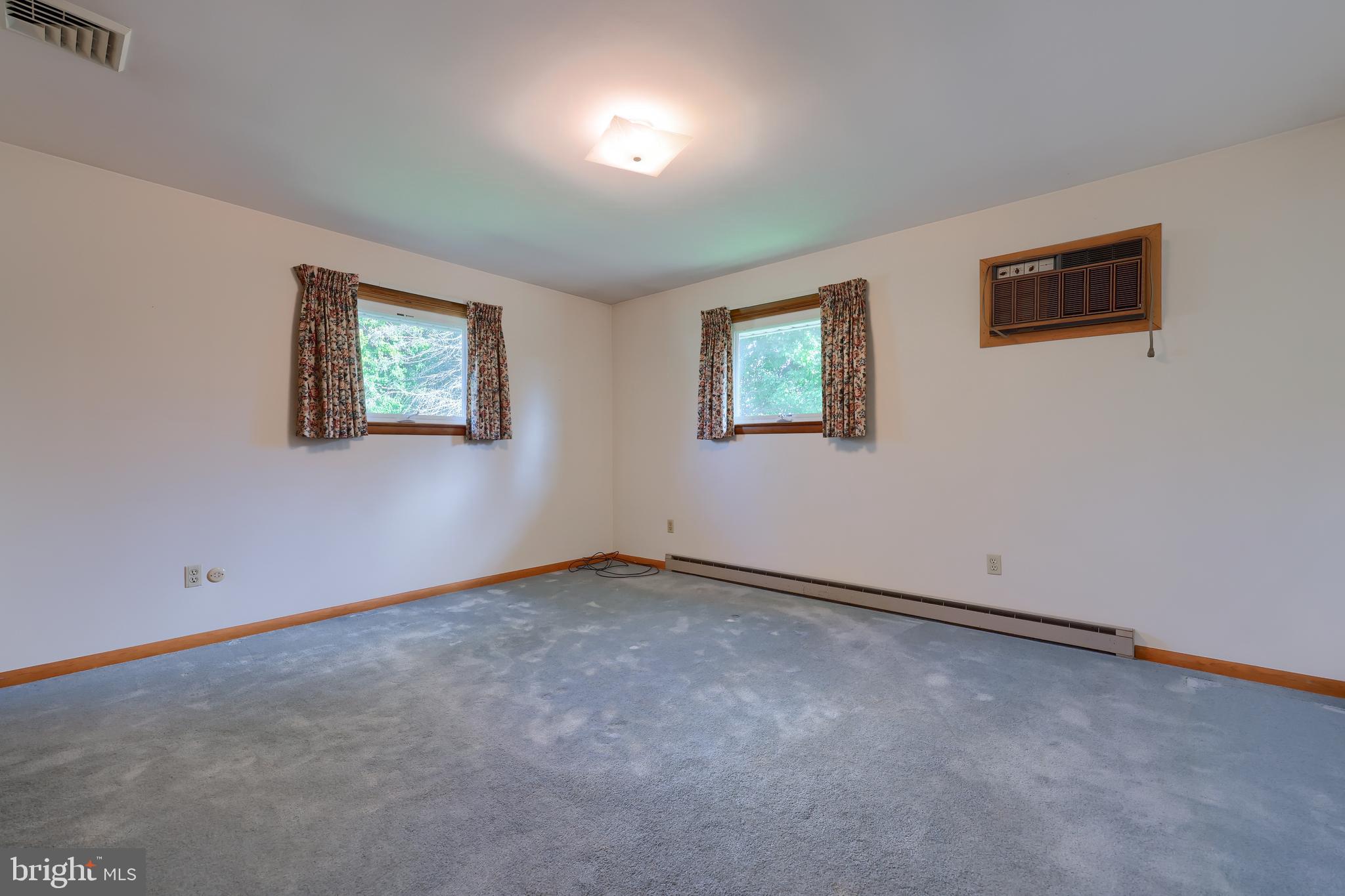 1716 Pioneer Road Lancaster, PA 17602 - Photo 20 of 45