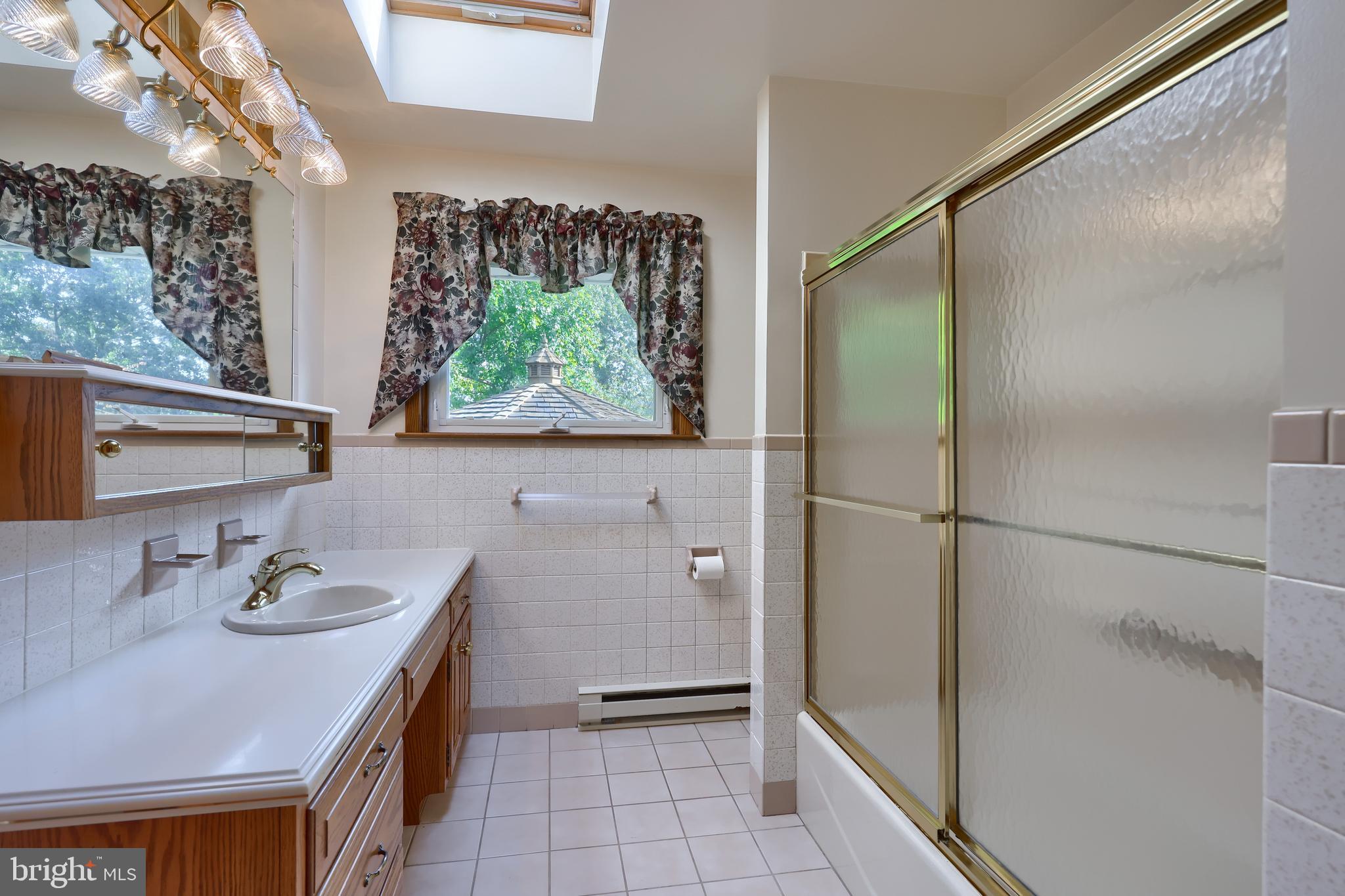 1716 Pioneer Road Lancaster, PA 17602 - Photo 23 of 45