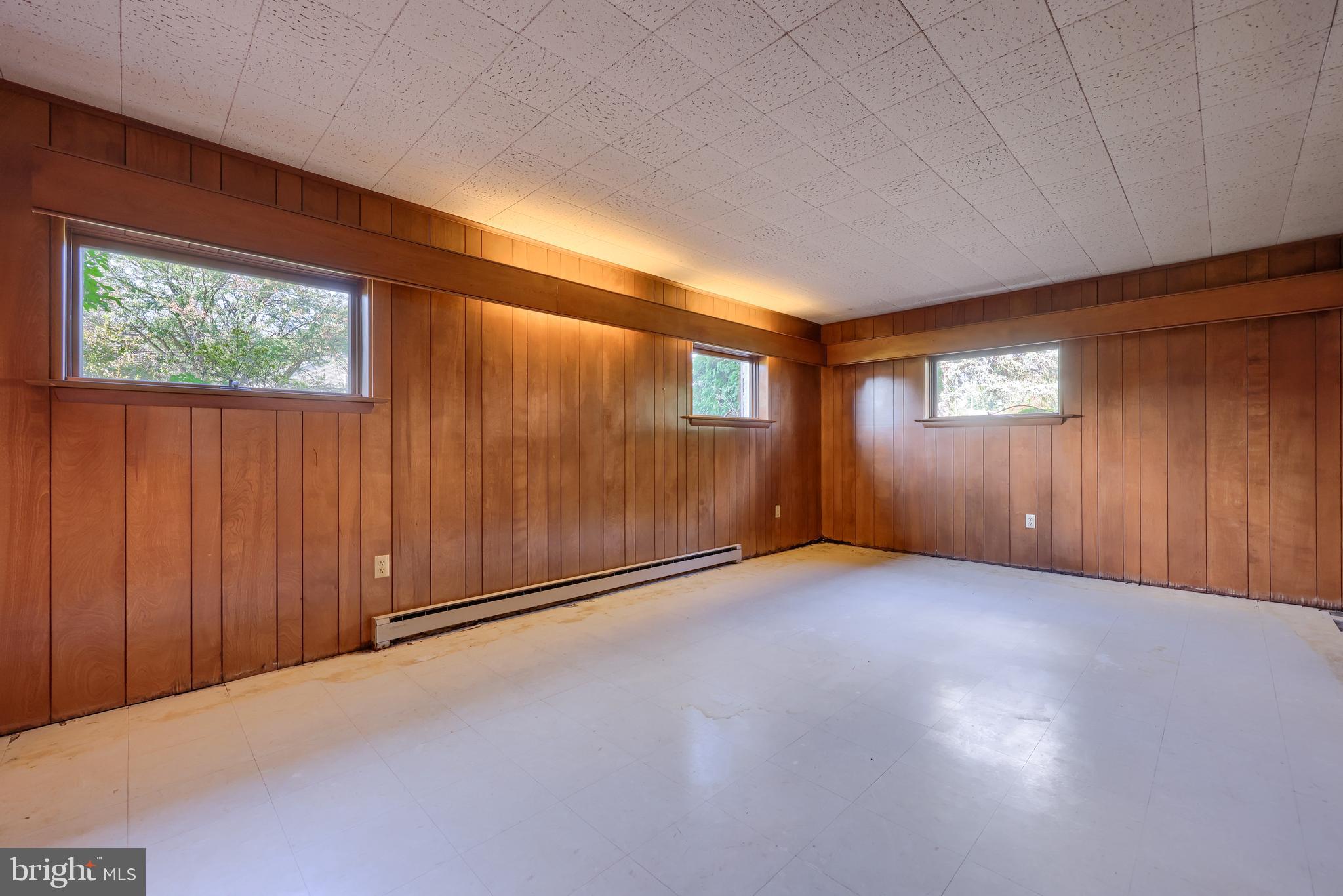 1716 Pioneer Road Lancaster, PA 17602 - Photo 26 of 45