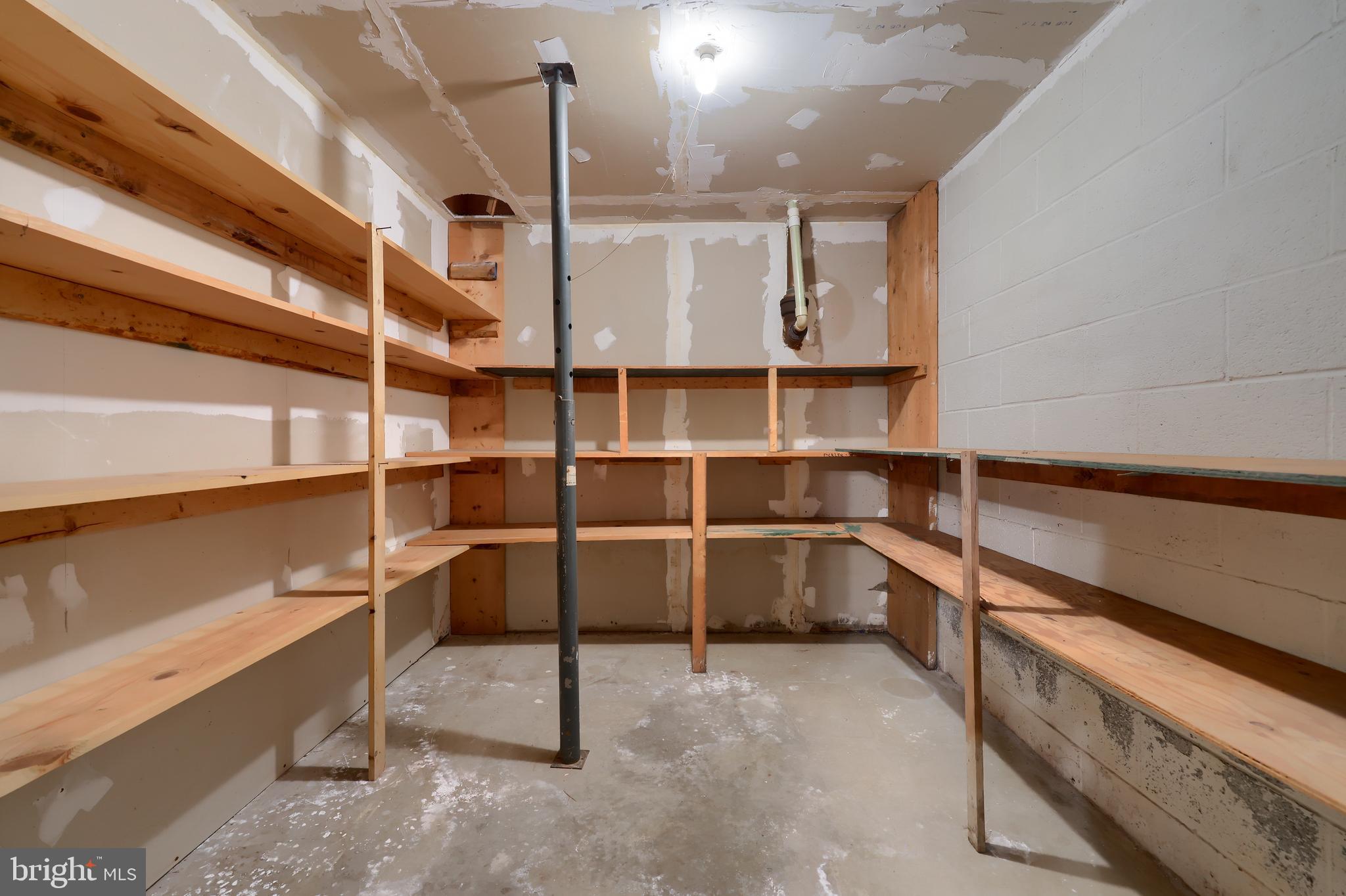 1716 Pioneer Road Lancaster, PA 17602 - Photo 29 of 45