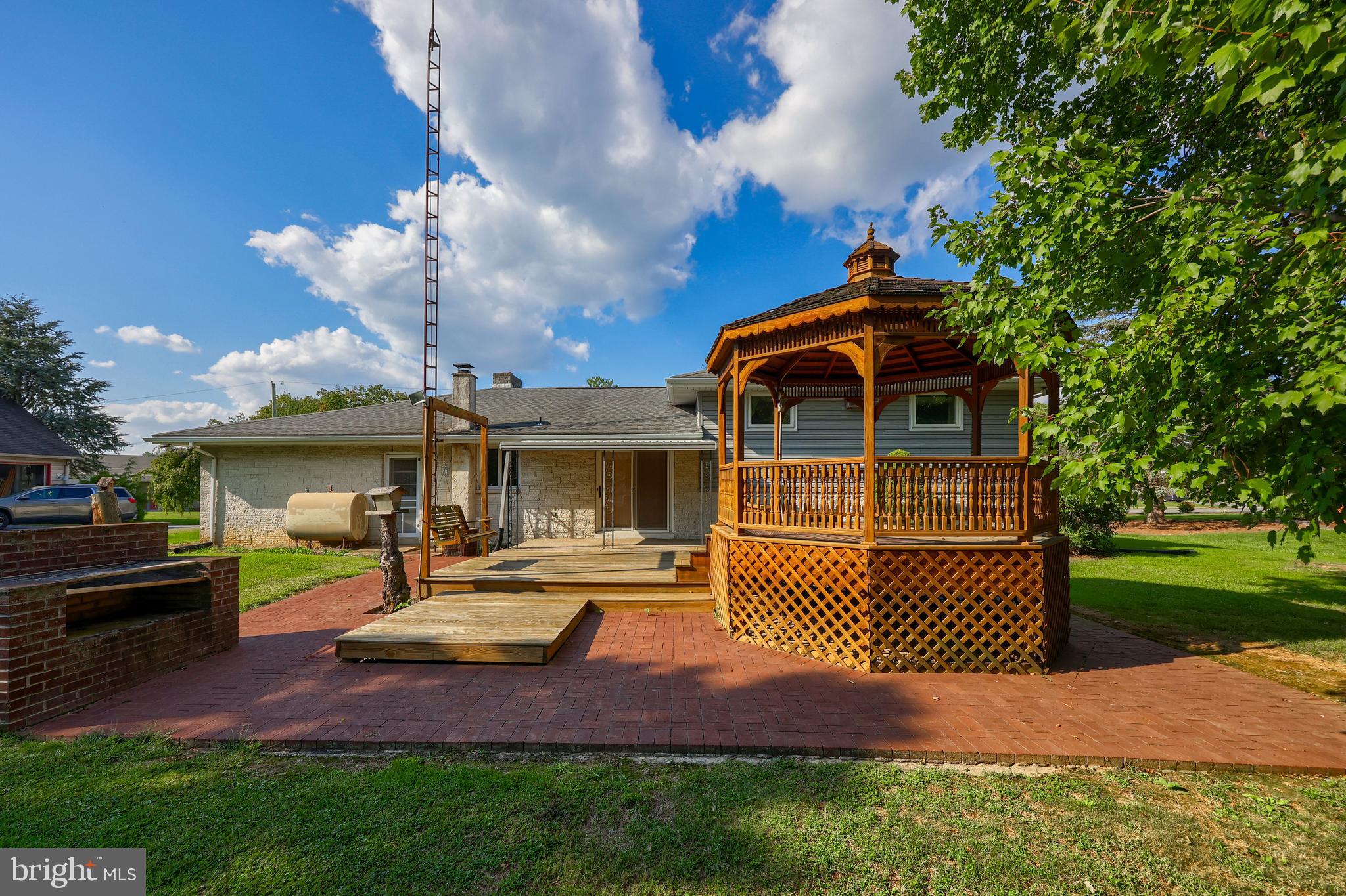 1716 Pioneer Road Lancaster, PA 17602 - Photo 37 of 45