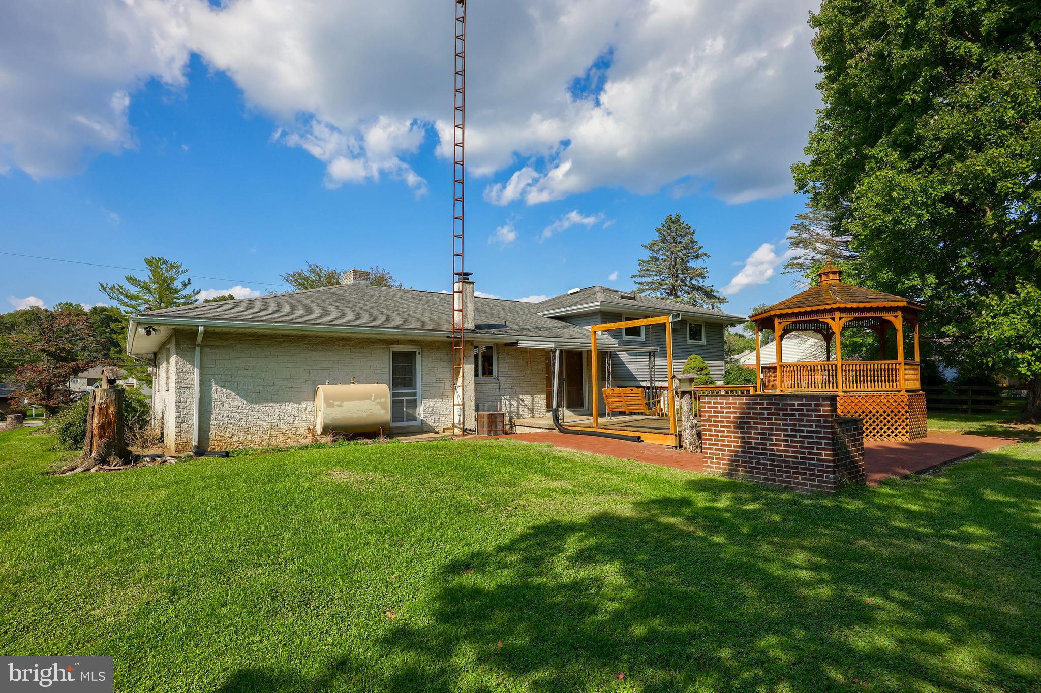 1716 Pioneer Road Lancaster, PA 17602 - Photo 38 of 45