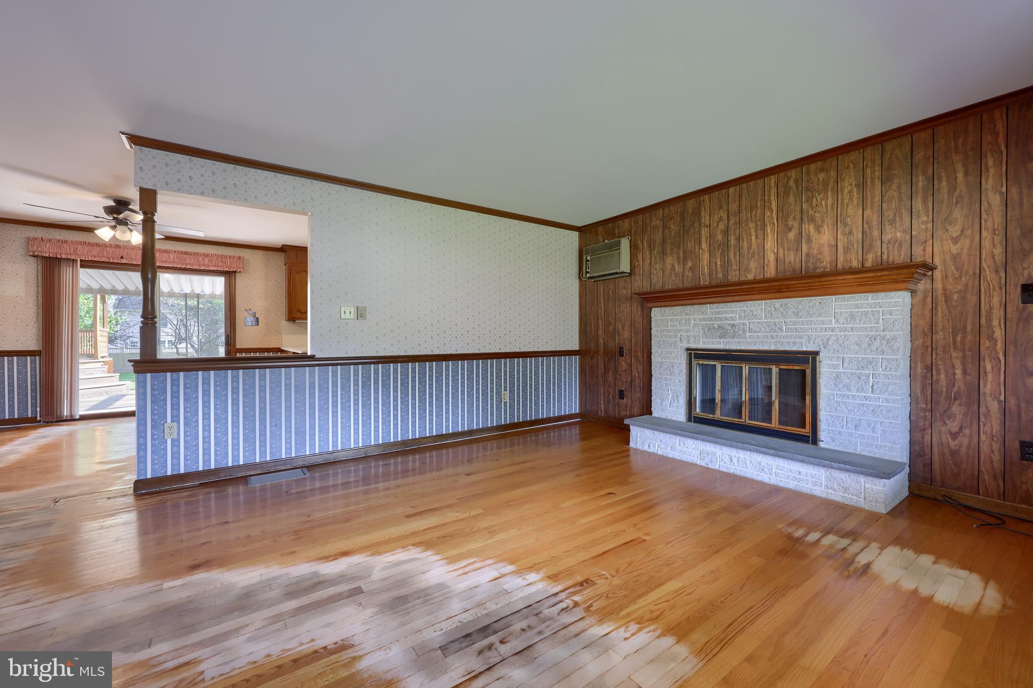 1716 Pioneer Road Lancaster, PA 17602 - Photo 5 of 45