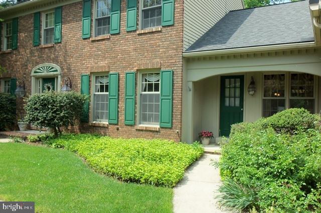 1305 Olde Saybrook Road Lancaster, PA 17601 - Photo 2 of 32