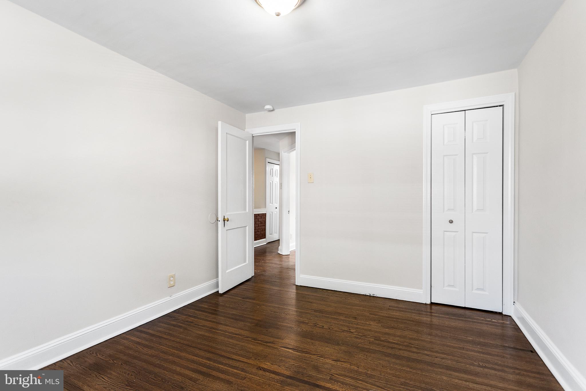 502 Wiltshire Road Upper Darby, PA 19082 - Photo 11 of 13