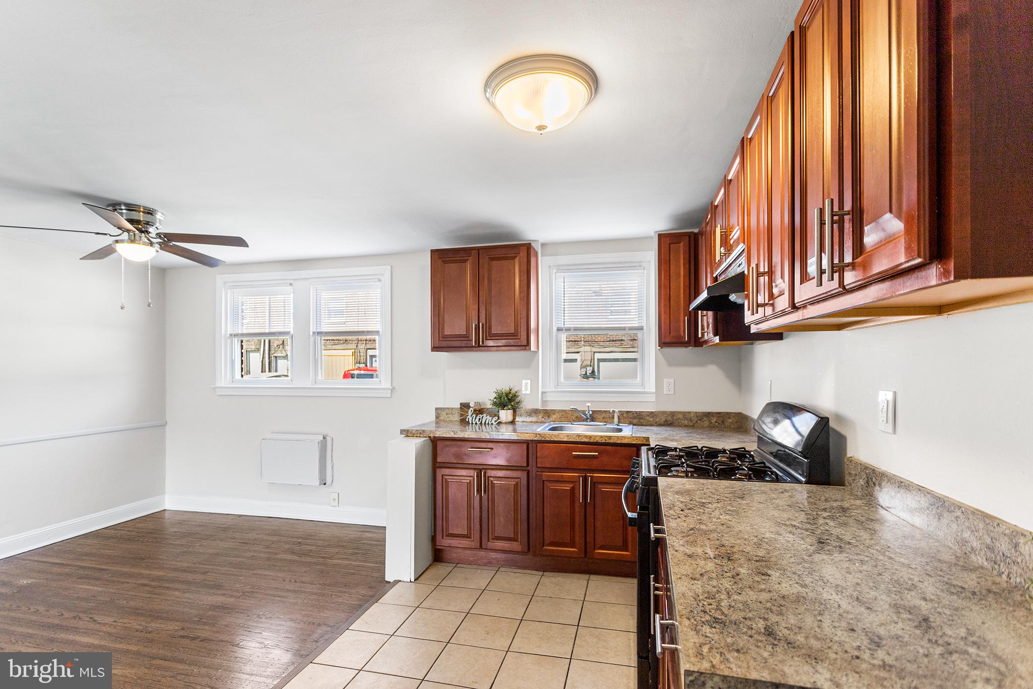 502 Wiltshire Road Upper Darby, PA 19082 - Photo 6 of 13