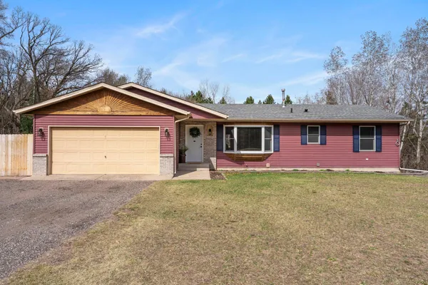 $350,000 | 711 303rd Avenue Northwest, Cambridge, MN 55008