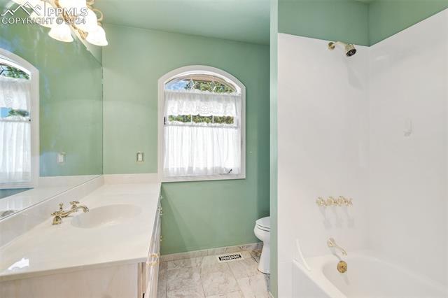 4565 Star Ranch Road Colorado Springs, CO 80906 - Photo 11 of 31