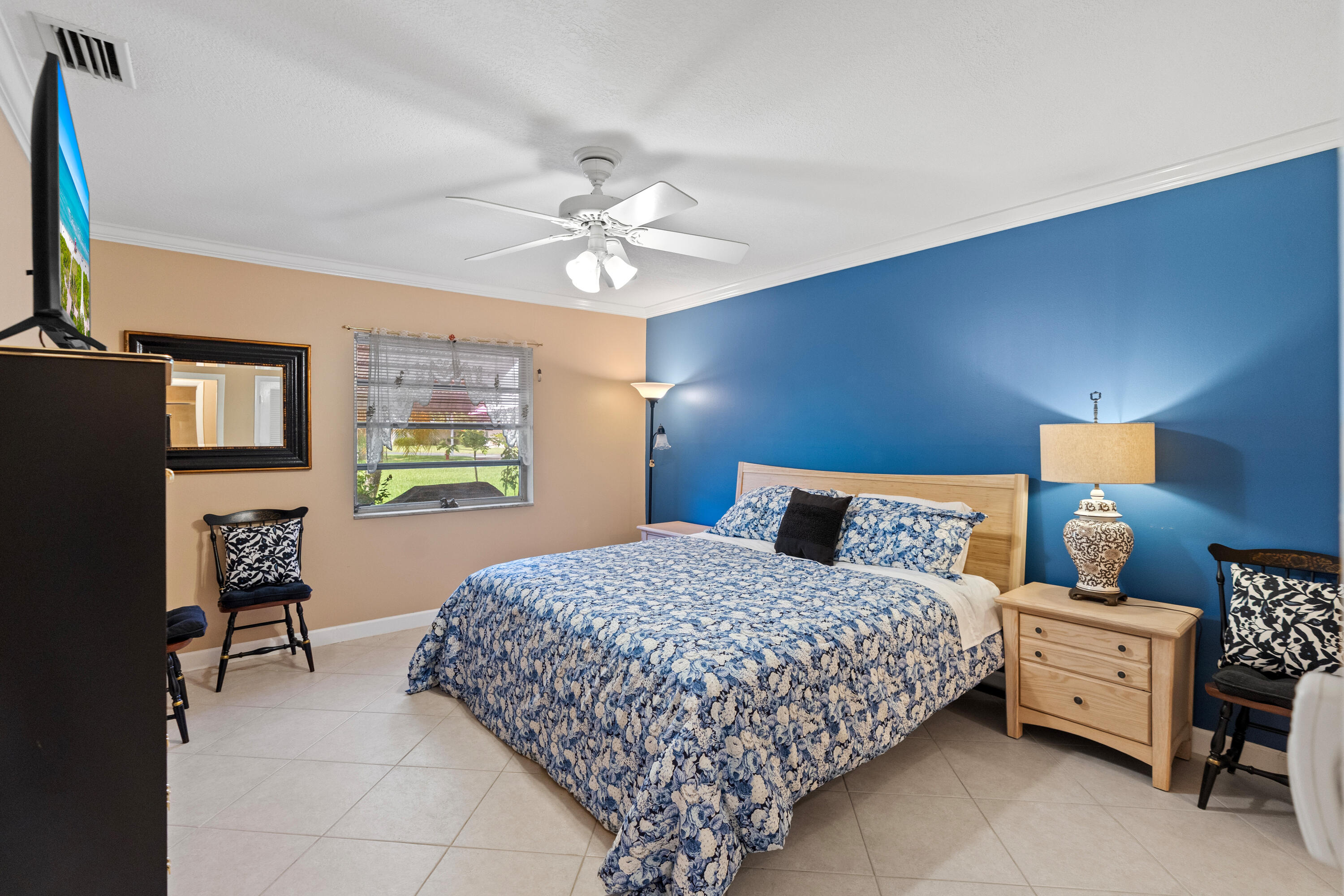 8666 Bella Vista Drive, Unit 111 Boca Raton, FL 33433 - Photo 17 of 44 DSC07827