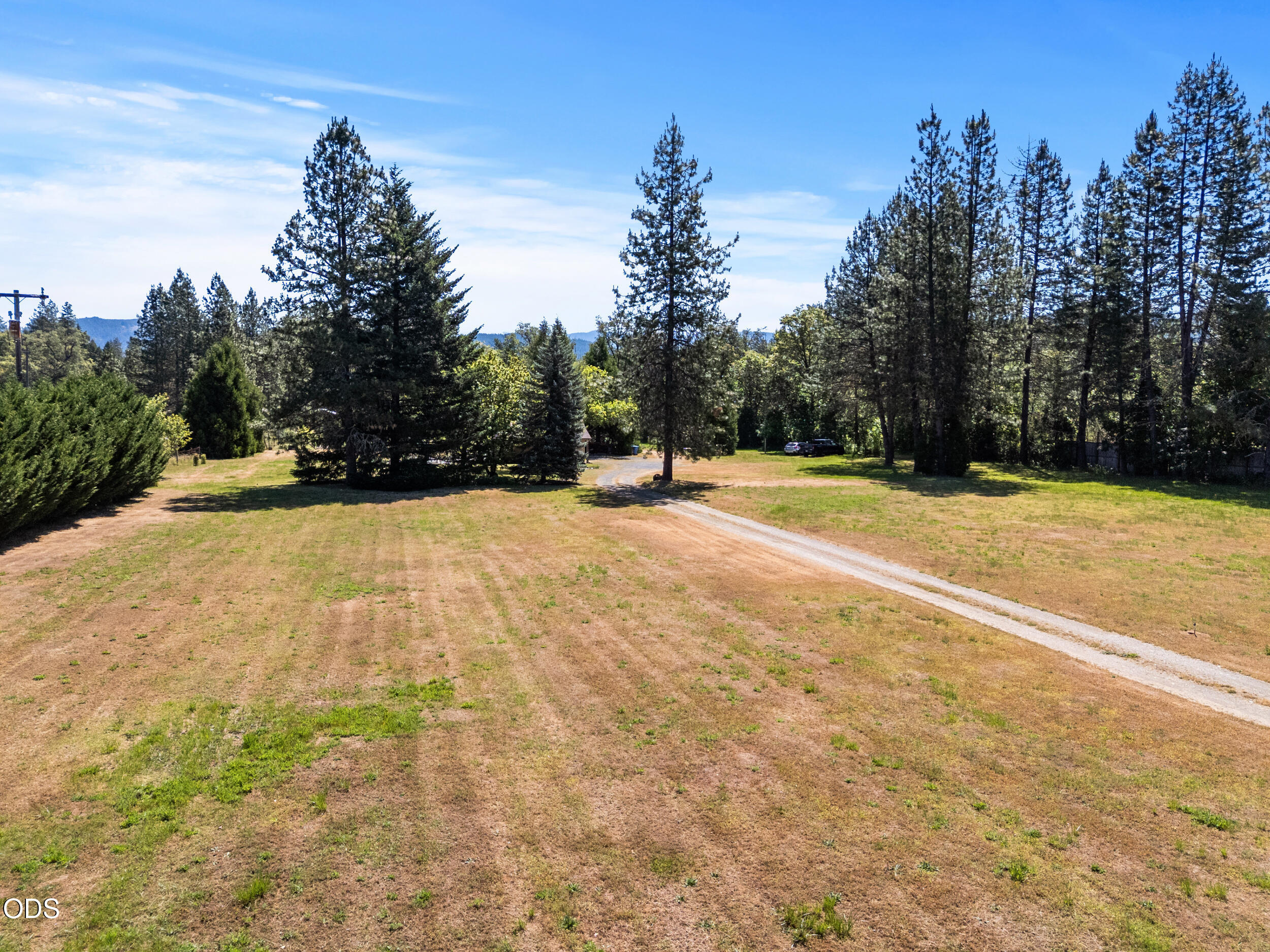 225 Hummingbird Road Cave Junction, OR 97523 - Photo 32 of 36 31_225 hummingbird rd - drone - 06