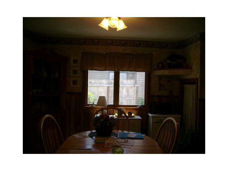 154 Manning Street Warwick, RI 02889 - Photo 15 of 23 Dining Room. Dining area