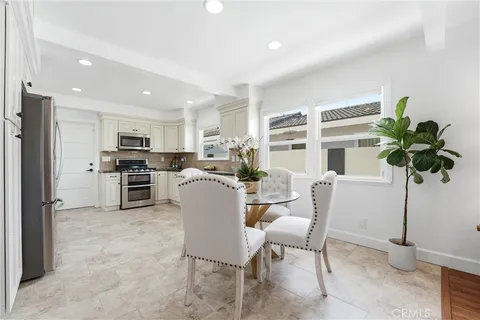 $1,299,000 | 6051 Kimberly Drive, Huntington Beach, CA 92647