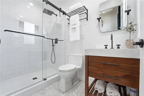 $1,299,000 | 6051 Kimberly Drive, Huntington Beach, CA 92647