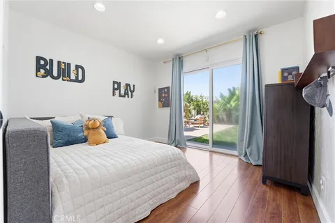 $1,299,000 | 6051 Kimberly Drive, Huntington Beach, CA 92647