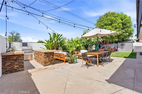 $1,299,000 | 6051 Kimberly Drive, Huntington Beach, CA 92647