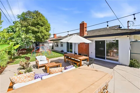 $1,299,000 | 6051 Kimberly Drive, Huntington Beach, CA 92647